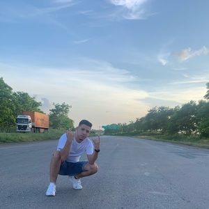 Meet your Posher, Christian